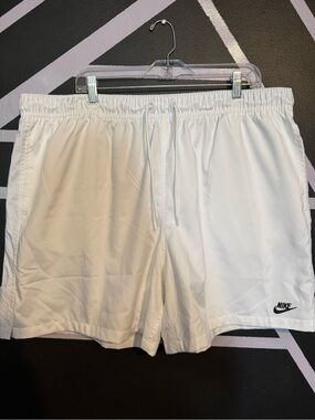 Nike White Above-Knee Athletic Shorts with Elastic Waist